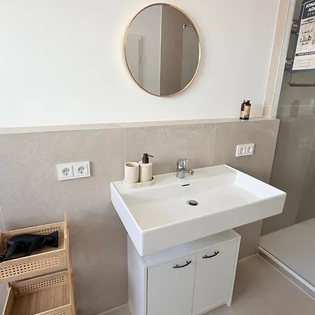 Apartment Neues City-apartment Nahe Der Fuggerei I Stellplatz I Frisch Renoviert I Zentrumnaehe Augsburg
